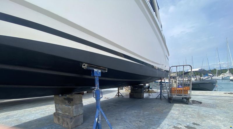 Regal 28 Express