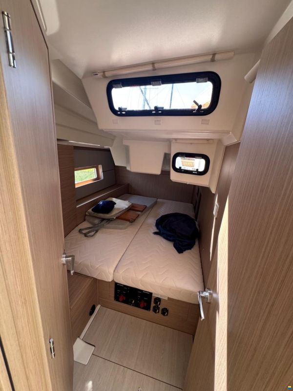 Beneteau Oceanis 47