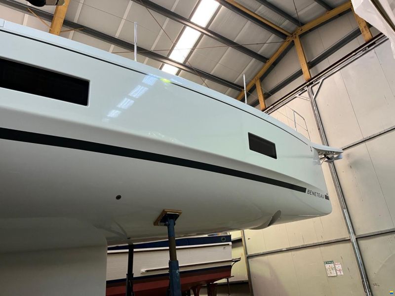 Beneteau Oceanis 47