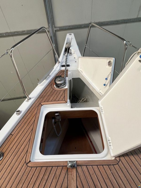 Beneteau Oceanis 47