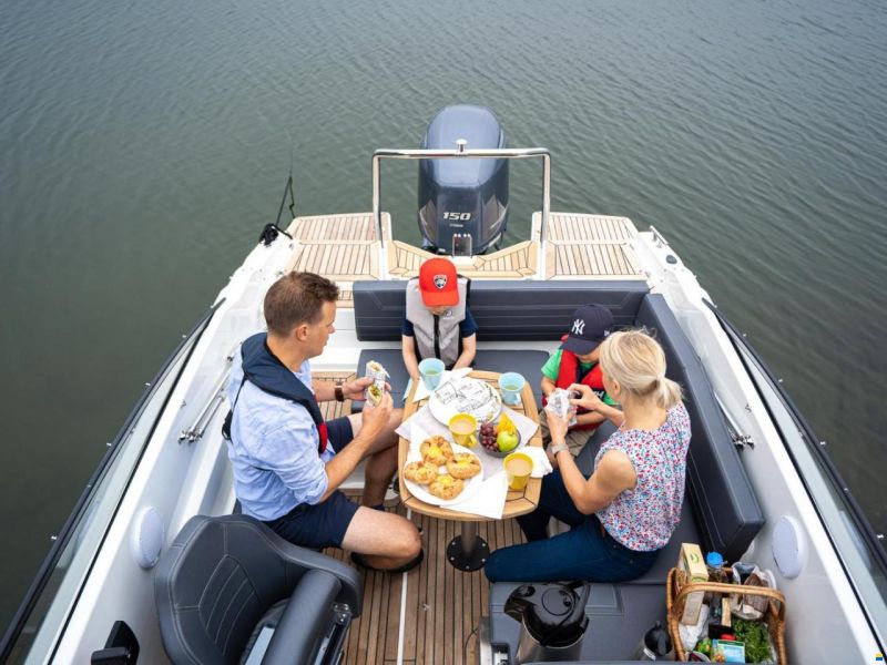 Yamarin 63 Day Cruiser Hensa Edition