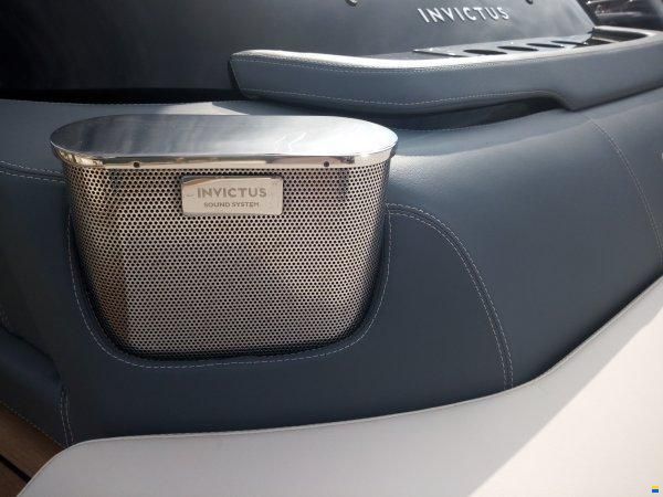 Invictus GT370