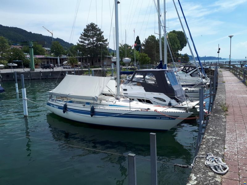 Poseidon Athena 34