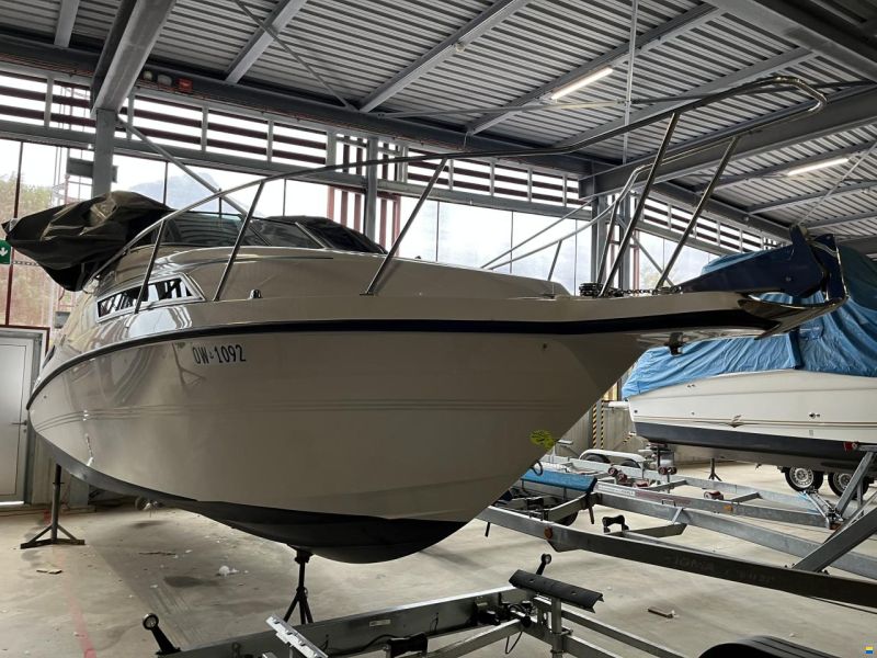 Chaparral Signature 24