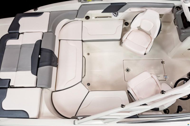 Chaparral 23 SSI