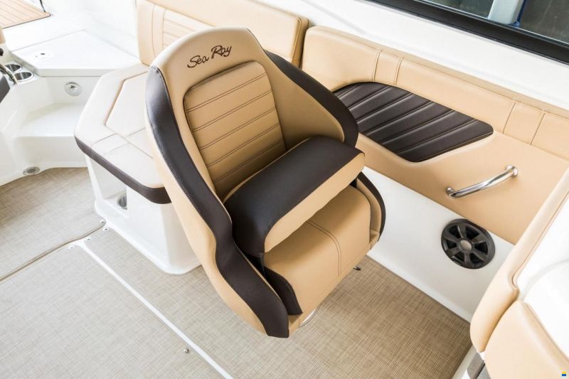 Sea Ray SPX 230 OB Europe