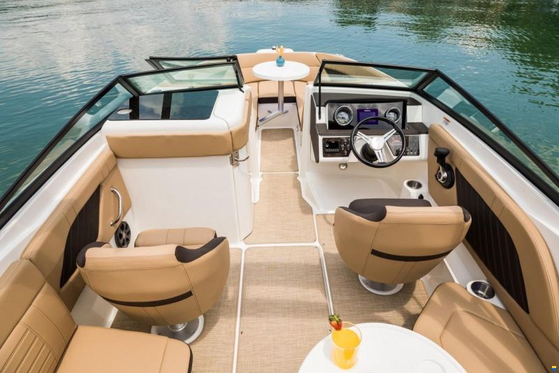 Sea Ray SPX 230 OB Europe