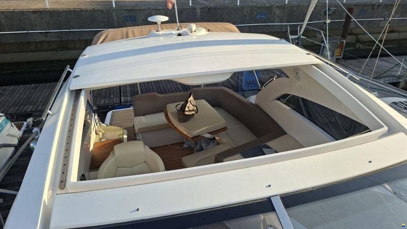 Sessa Marine C35 Sport Coupè