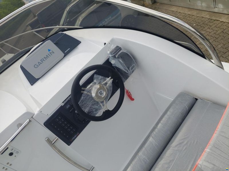 Marinello 26 Cabin mit HONDA BF 350 V8