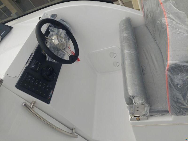 Marinello 26 Cabin mit HONDA BF 350 V8