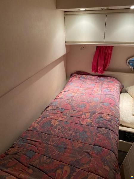 Pershing 40