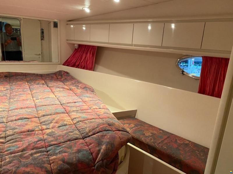Pershing 40