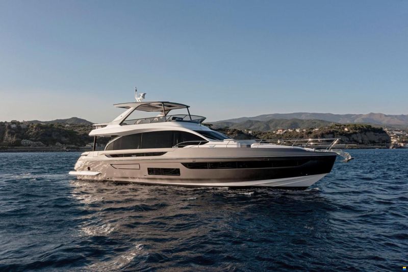 Azimut Fly 72