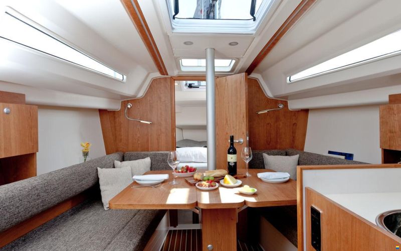 Hanse 315