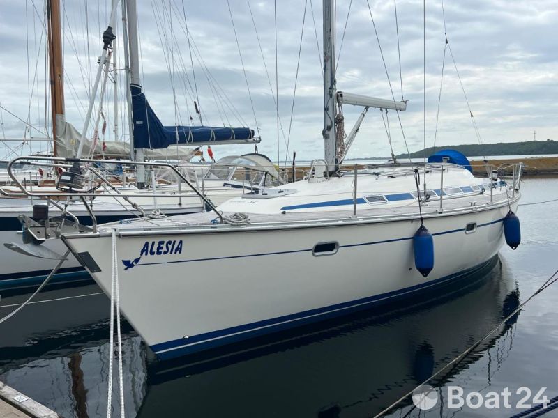 Bavaria 37