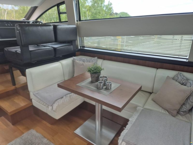 Fairline Squadron 42 Flybridge
