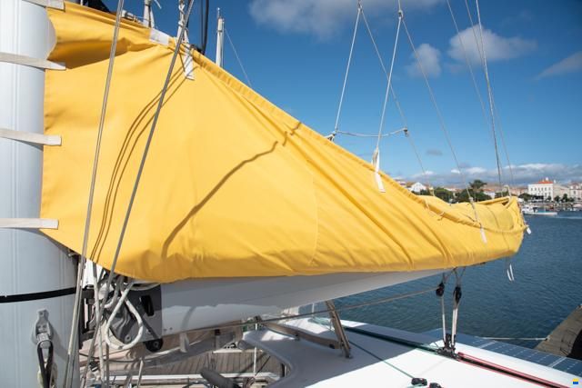 Lagoon 39