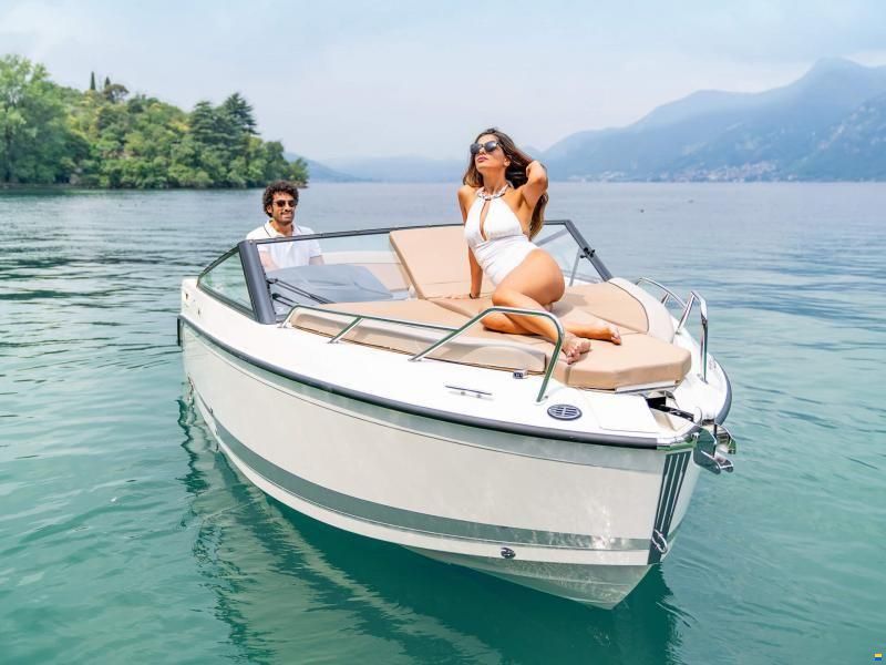 Quicksilver ACTIV 675 CRUISER
