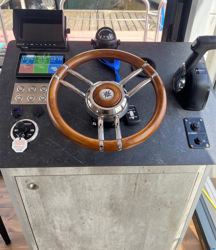 Nordic Season Houseboat NS 36 Eco 23