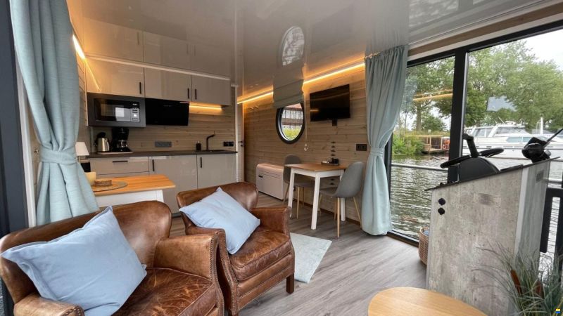 Nordic Season Houseboat NS 36 Eco 23