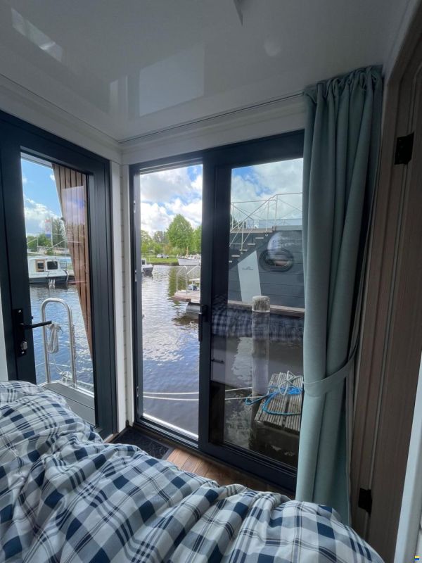 Nordic Season Houseboat NS 36 Eco 23