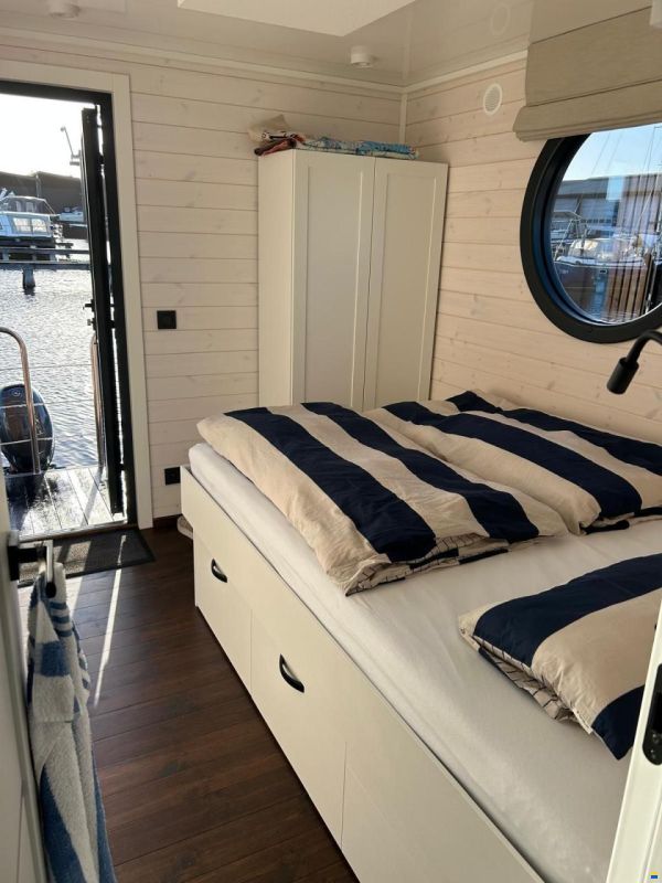 Nordic Season NS 40 Eco 36m2 Houseboat