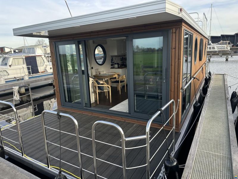 Nordic Season NS 40 Eco 36m2 Houseboat