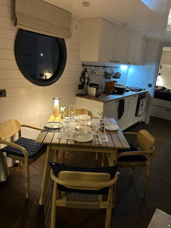 Nordic Season NS 40 Eco 36m2 Houseboat