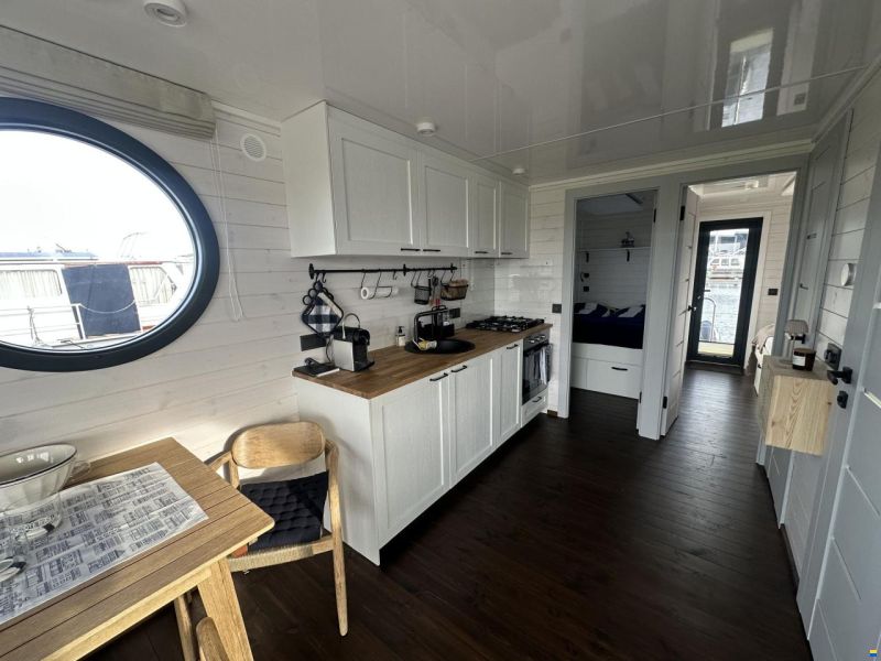 Nordic Season NS 40 Eco 36m2 Houseboat