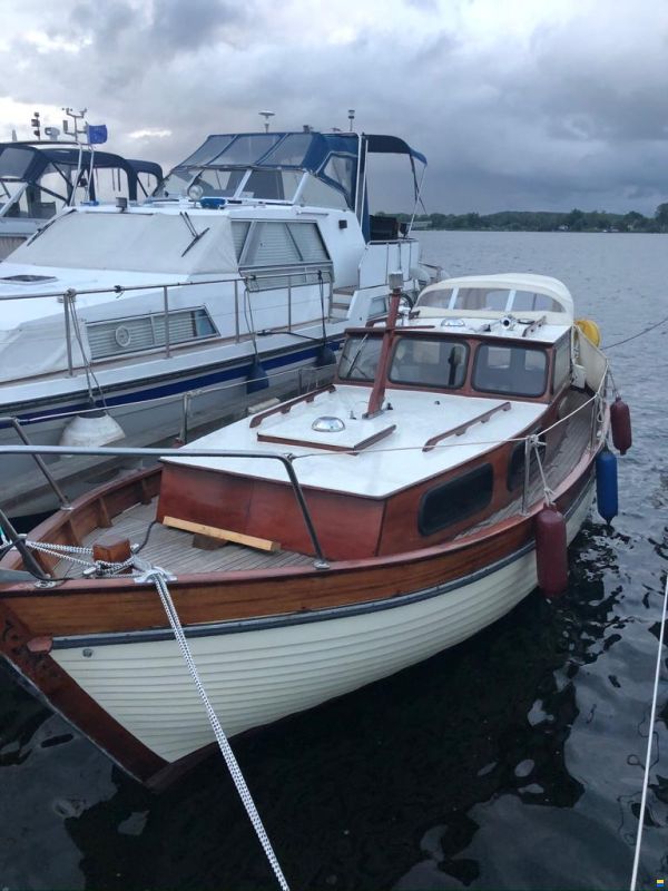 Jutahela Marina 75