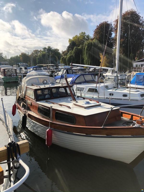 Jutahela Marina 75