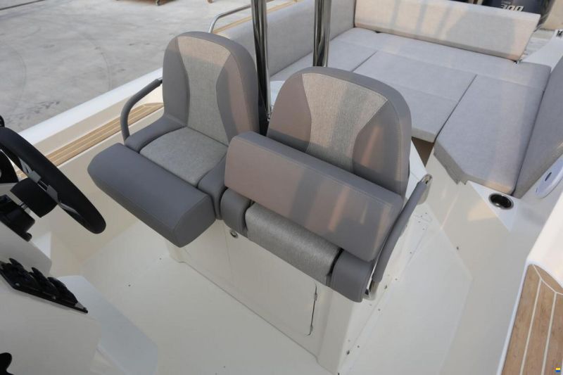 Capelli Tempest 1000 Open