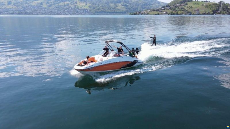 Sea-Doo Challenger 230 SP