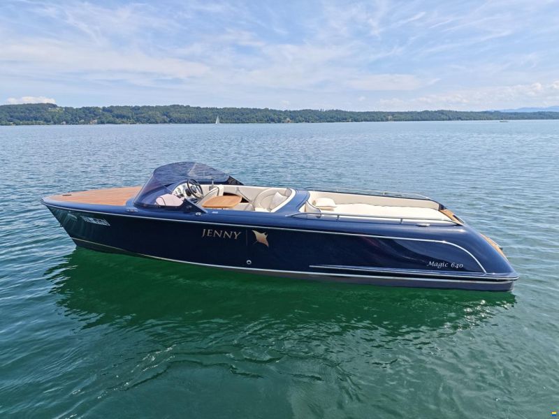 Marian Magic 640