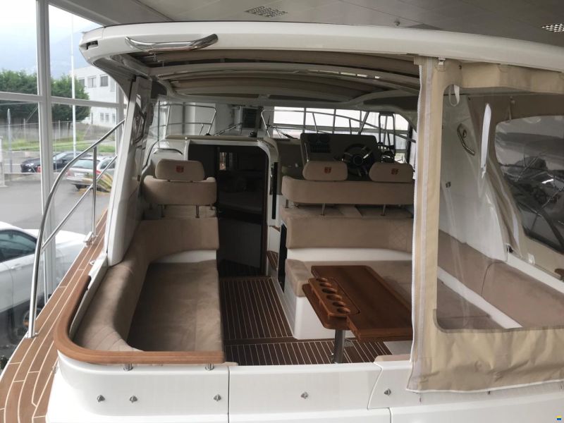 Marex 310 Sun Cruiser