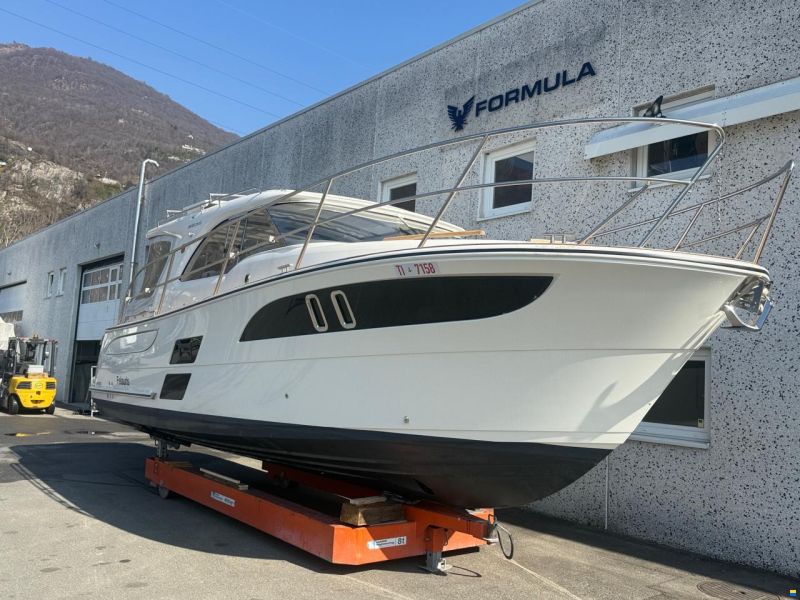 Marex 310 Sun Cruiser