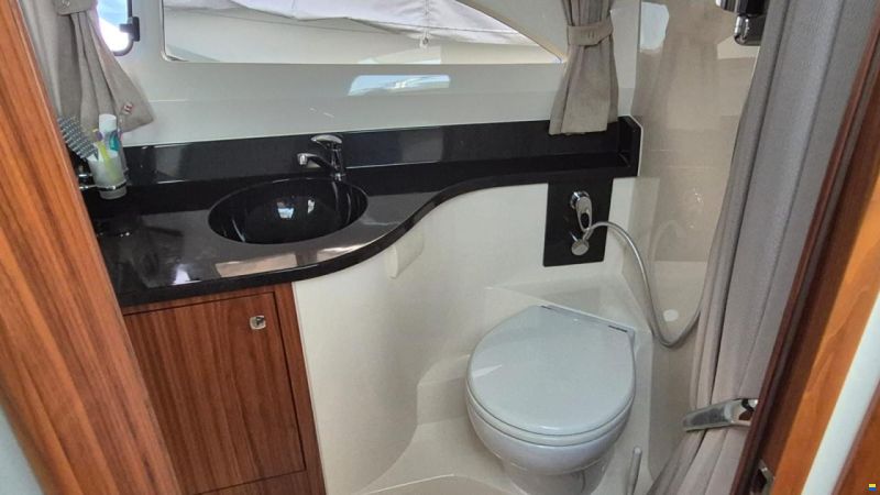 Marex 310 Sun Cruiser
