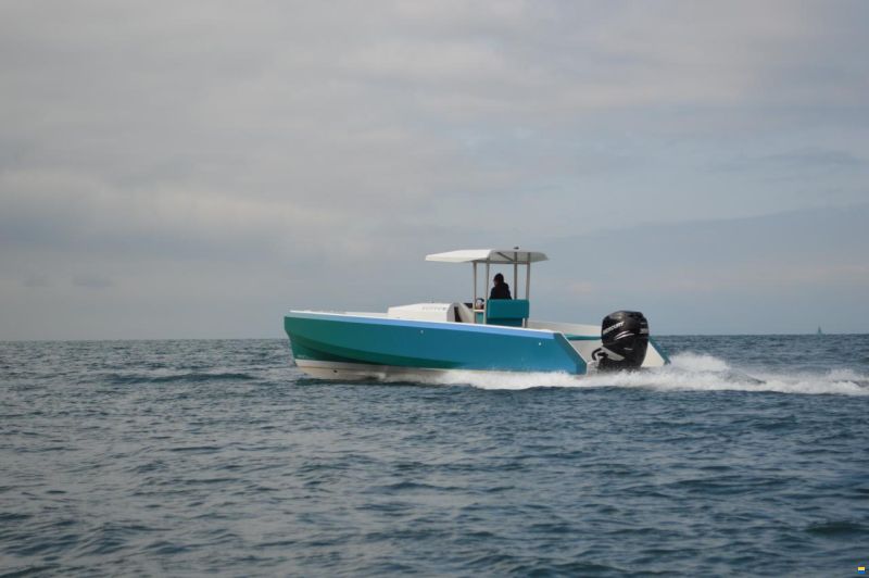 Furtif 28 chantier naval du Vieux Rhône