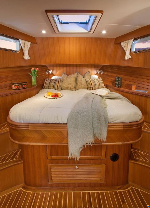 Selene 42 Europa