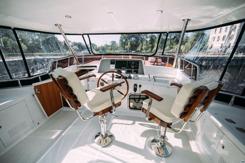 Selene 49