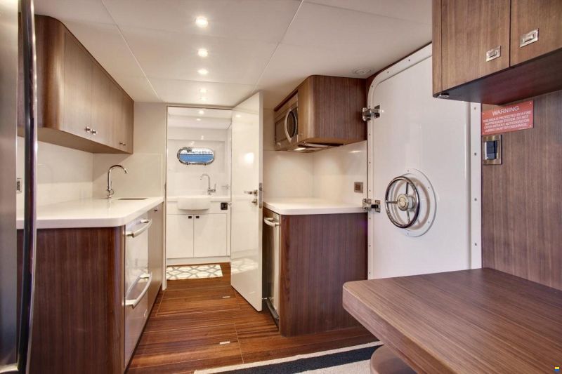 Selene 92 Explorer