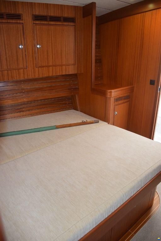 Hallberg-Rassy HR 64