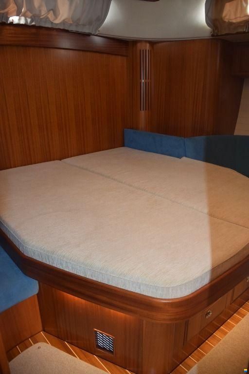 Hallberg-Rassy HR 64