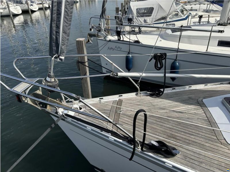Bavaria 320