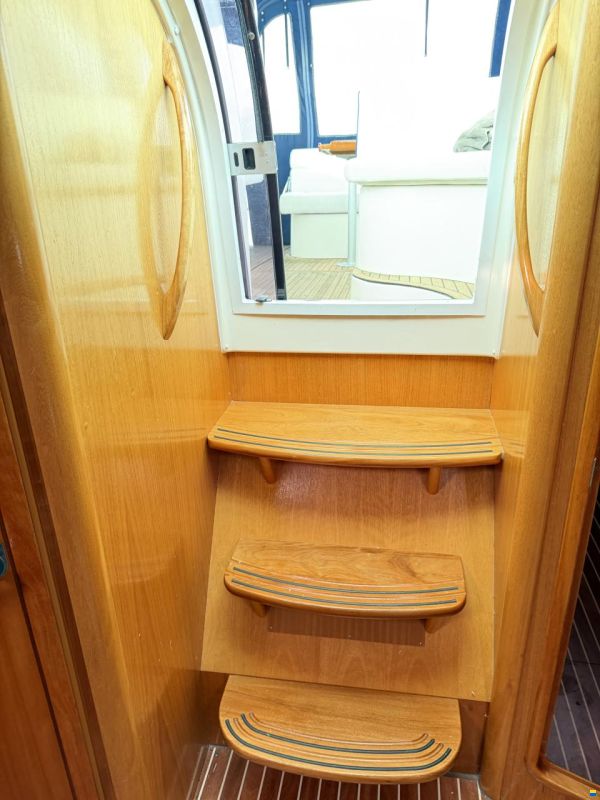 Bavaria 35 ht