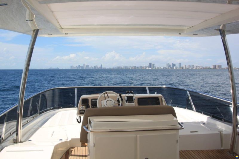 Prestige 620 Fly