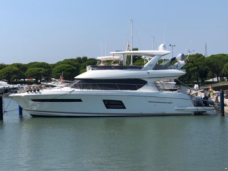 Prestige 620 Fly