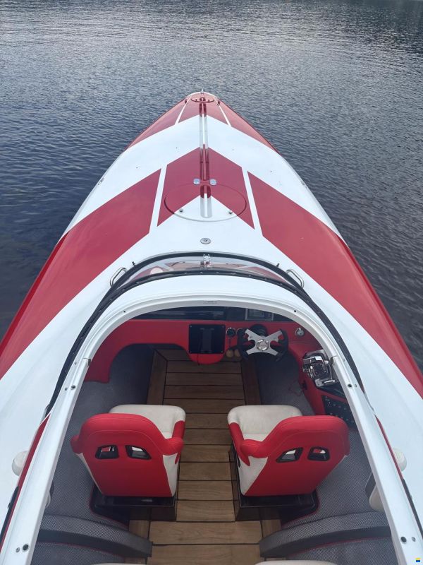 Mercury Bladerunner 34 Sport