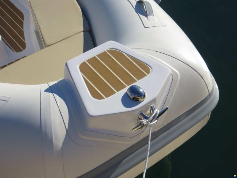Surmarine ST370 Prestige mit Yamaha F40 FETL