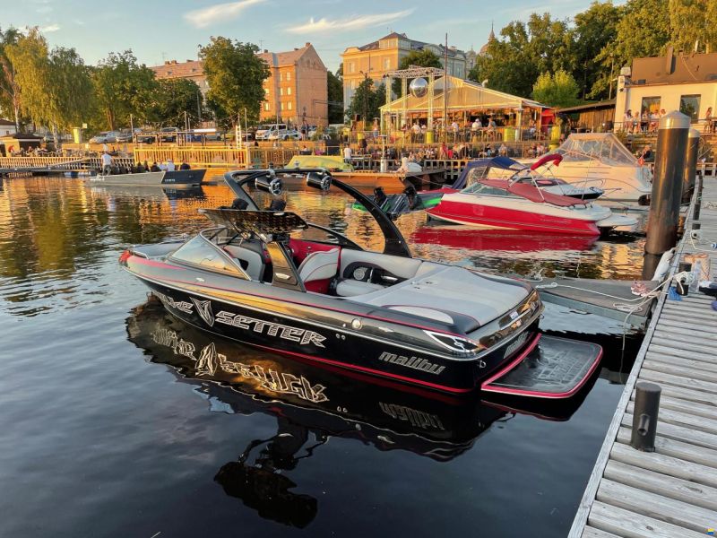 Malibu Wakesetter VLX 21